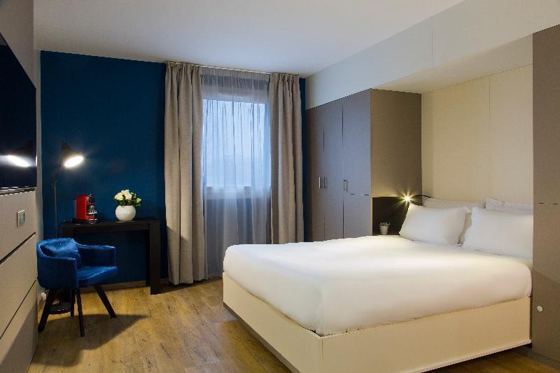 Roi Soleil Prestige Strasbourg Hotell Schiltigheim Eksteriør bilde