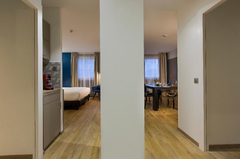 Roi Soleil Prestige Strasbourg Hotell Schiltigheim Eksteriør bilde